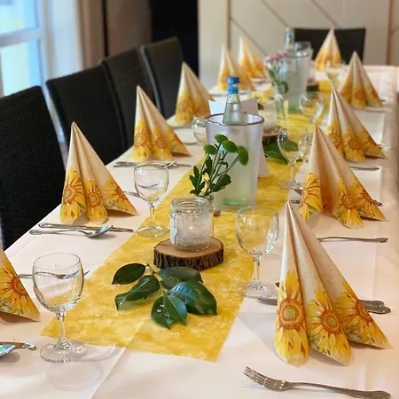 Pensjonat Und Restaurant Post Prienbach Stubenberg