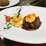 Und Restaurant Post Prienbach Guest house Stubenberg