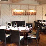 Und Restaurant Post Prienbach Guest house Stubenberg