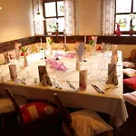 Und Restaurant Post Prienbach 3*