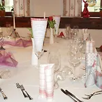 Und Restaurant Post Prienbach Guest house 3*