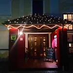 Und Restaurant Post Prienbach Guest house 3*
