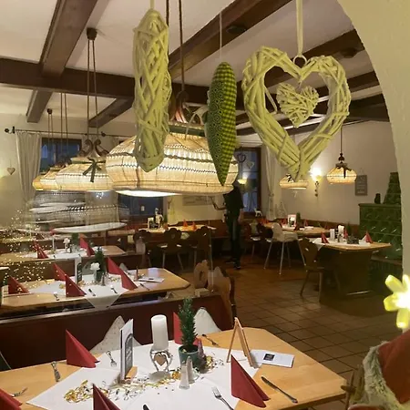 ゲストハウス Und Restaurant Post Prienbach Stubenberg