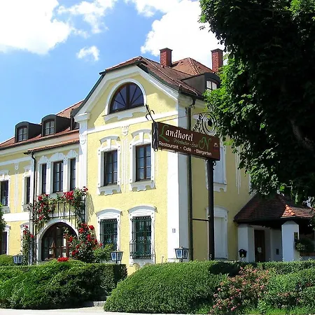 Und Restaurant Post Prienbach 3*