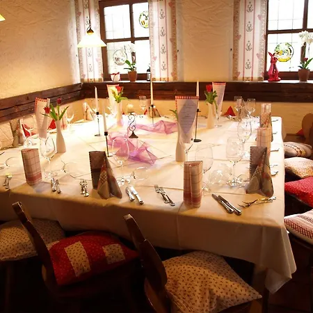 Und Restaurant Post Prienbach 3*