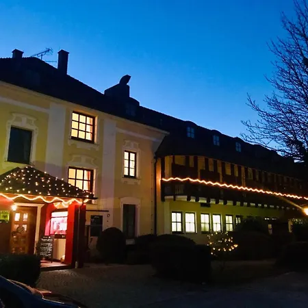 ゲストハウス Und Restaurant Post Prienbach