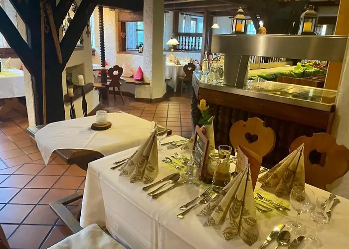 Und Restaurant Post Prienbach בית הארחה