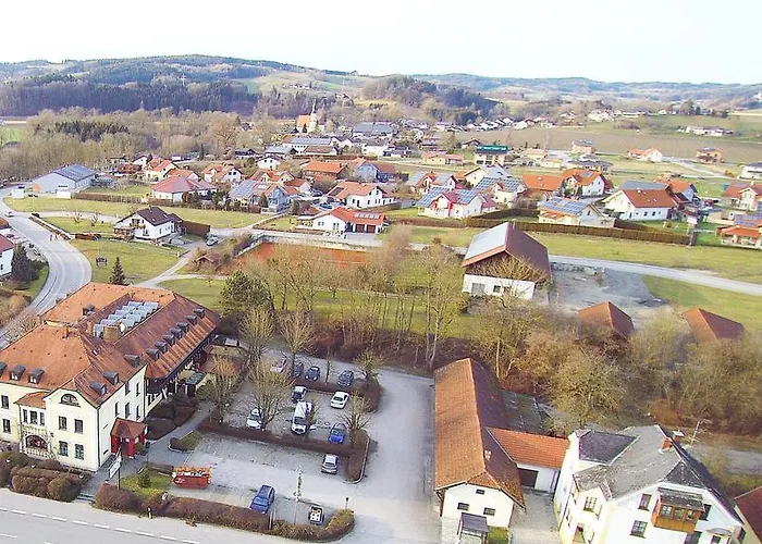 Und Restaurant Post Prienbach 게스트하우스 Stubenberg
