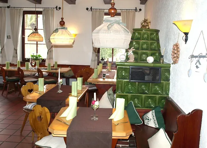 Und Restaurant Post Prienbach 게스트하우스